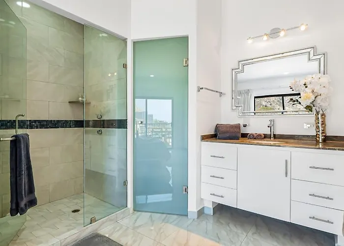 Сasa de vacaciones Morgan Residences 607 @ Boutique With Pool, Gym &