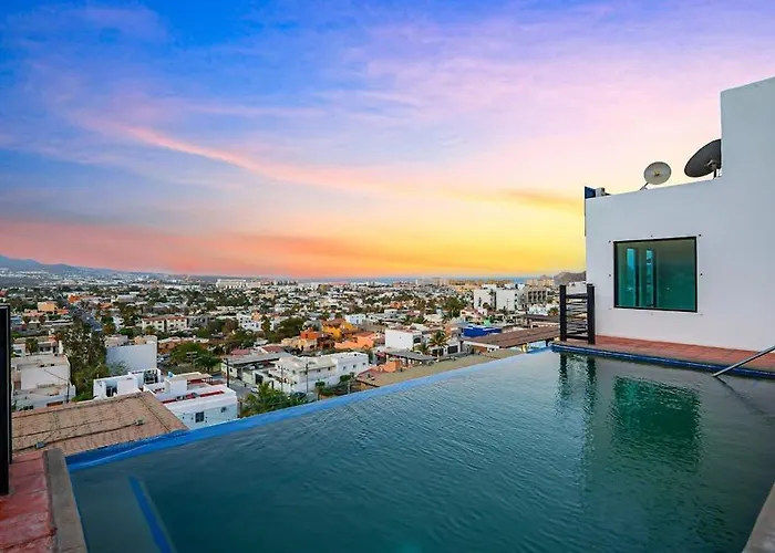 Morgan Residences 607 @ Boutique With Pool, Gym & Сasa de vacaciones Cabo San Lucas
