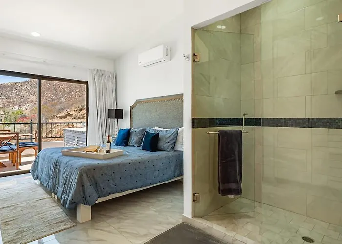 Morgan Residences 607 @ Boutique With Pool, Gym & Cabo San Lucas