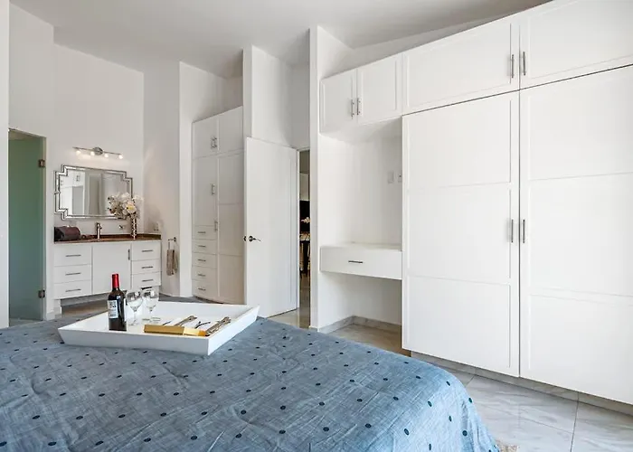 Morgan Residences 607 @ Boutique With Pool, Gym & Сasa de vacaciones Cabo San Lucas