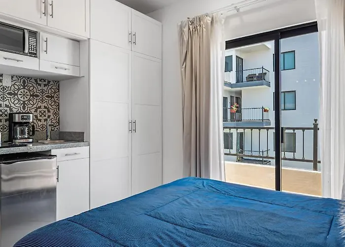 Сasa de vacaciones Morgan Residences 607 @ Boutique With Pool, Gym &